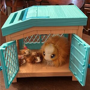 Little live pets Mama Surprise guinea pig and babies